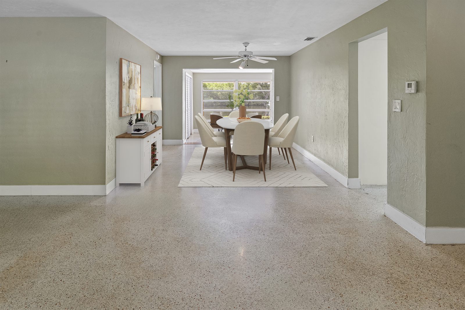 Virtual Staging of a residential property in Fort Myers, FL